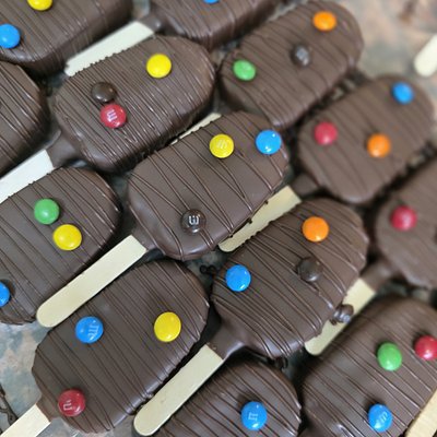 Cakesicles