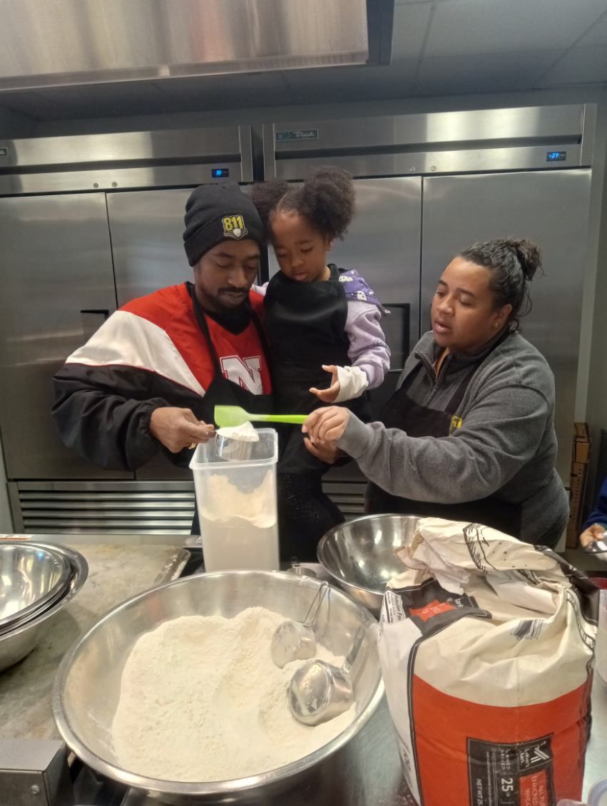 GROUP BAKING CLASSES (6-12 PEOPLE)- Per Person Rate