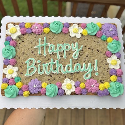 Medium Cookie Cake (18-24 Servings)