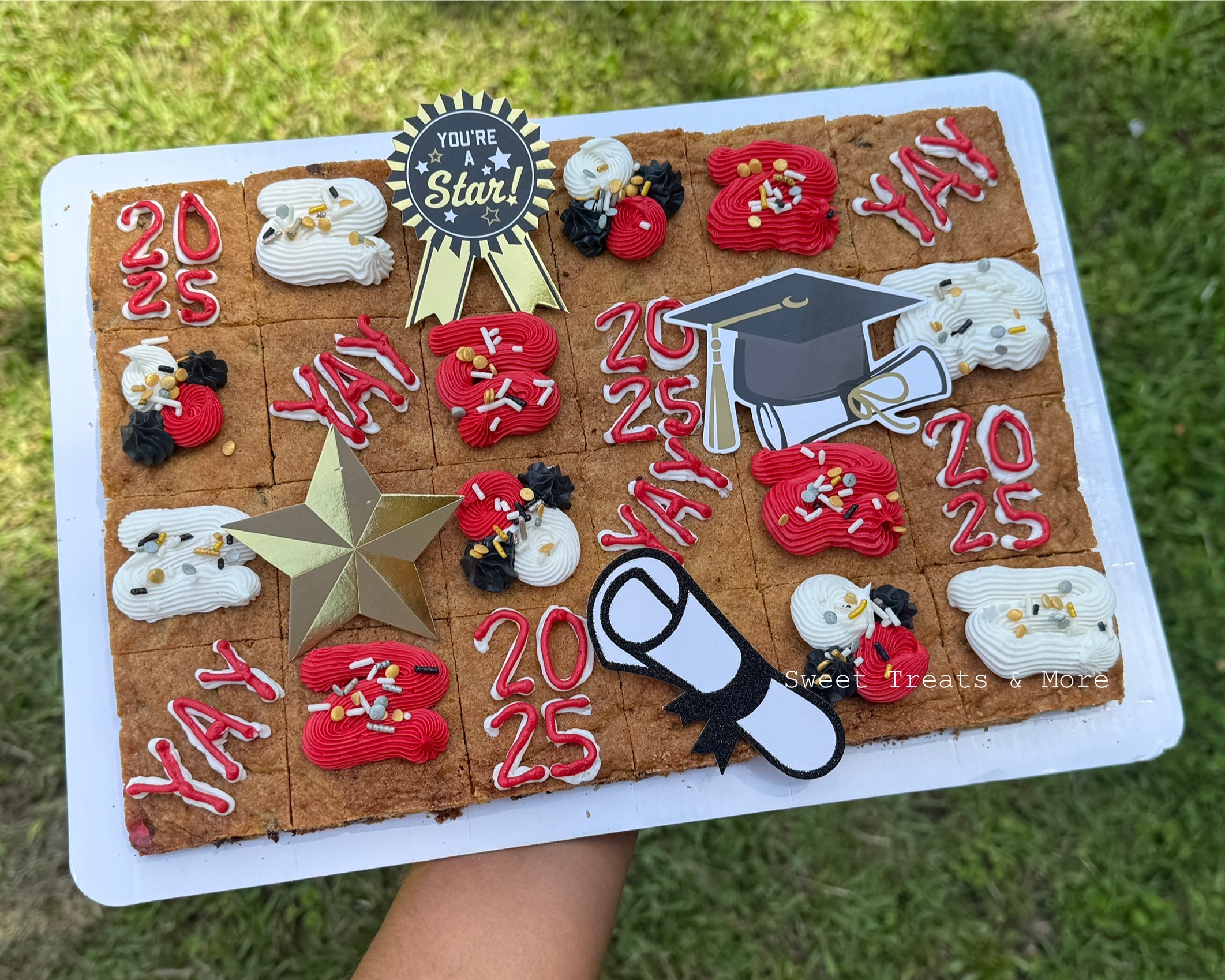 Medium Rectangle Cookie Cake - Quarter Sheet