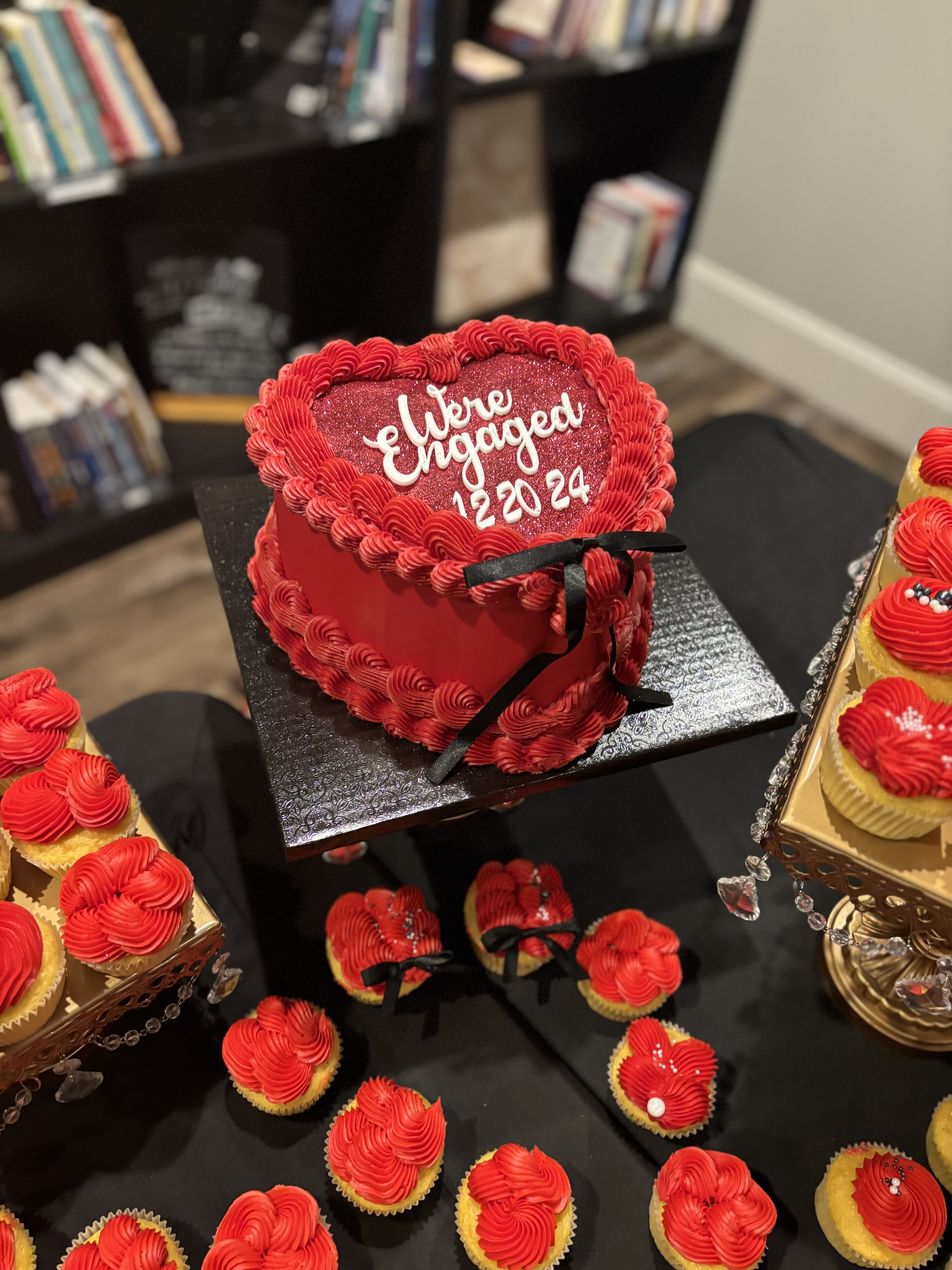 6 Inch Heart Shaped Cake