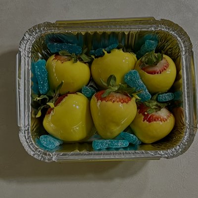 strawberries banana 