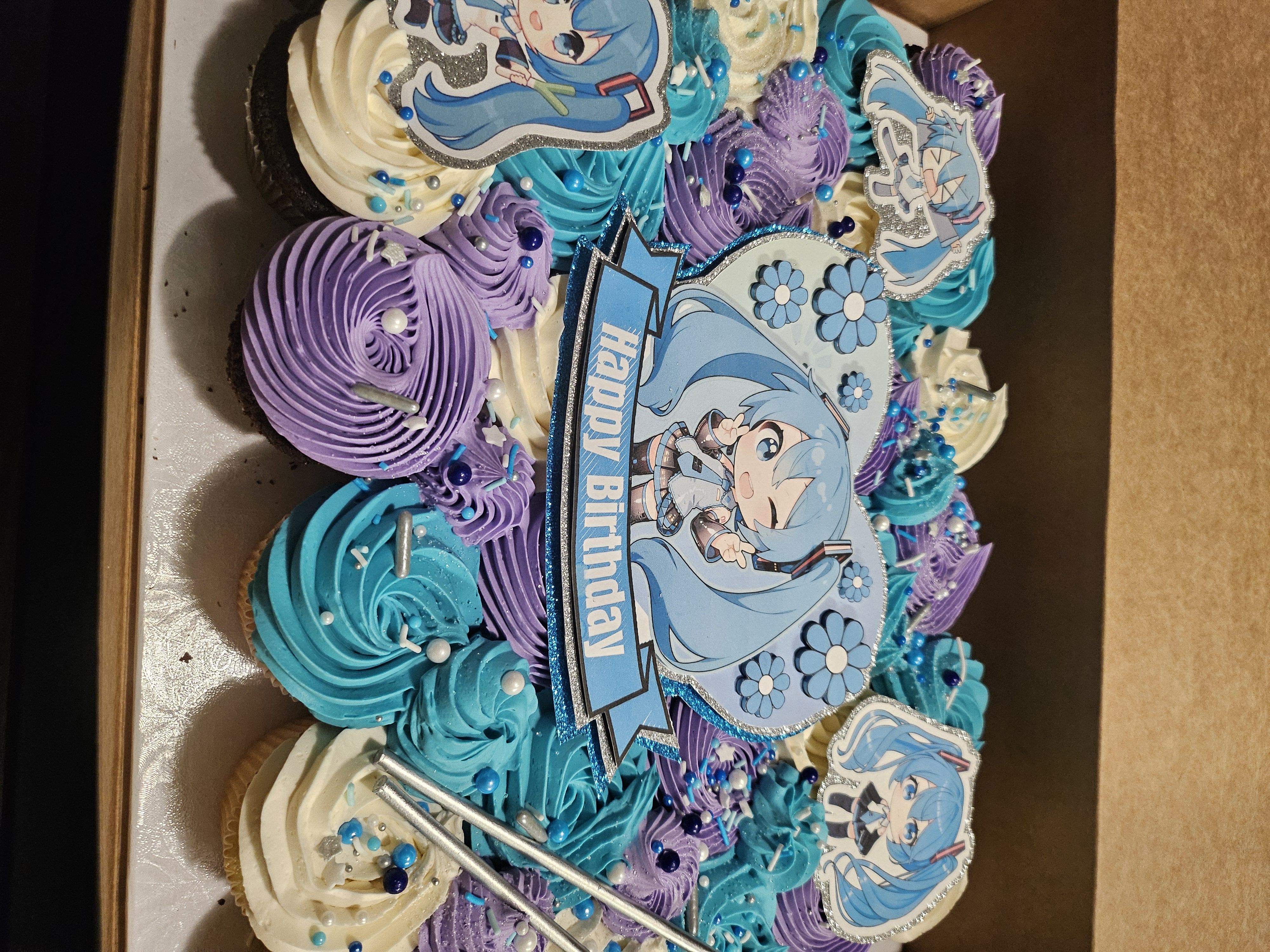 Specialty Cupcakes & Cupcake Cakes