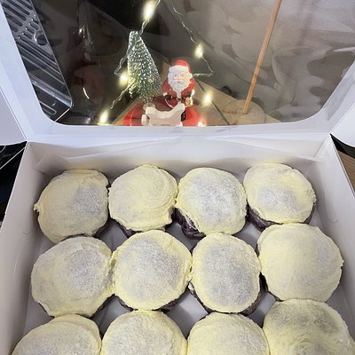 12pk UBE Pan De Quezo