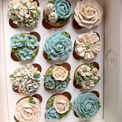Floral Cupcakes