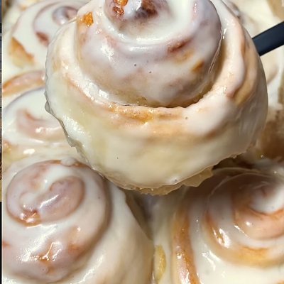 Ooey Gooey Cinnamon Rolls