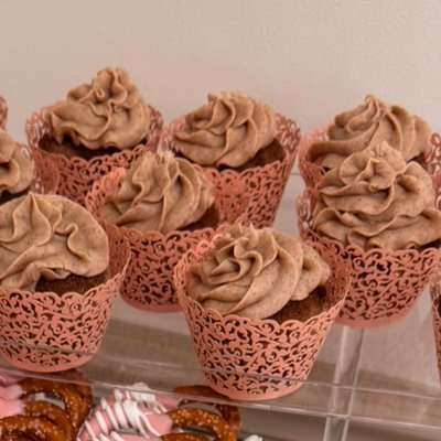 Churro Cheesecake Cupcake