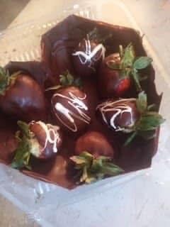 Chocolate Heart Filled With Strawberries 