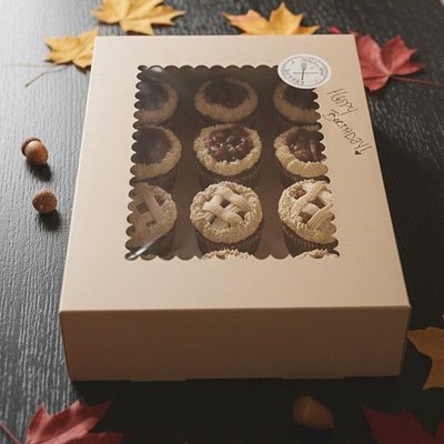 Variety Pack Cupcakes (Dozen)