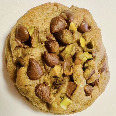 3 Or 6 Oz. Motley Cookie (Pistachio Toffee Dark Chocolate)