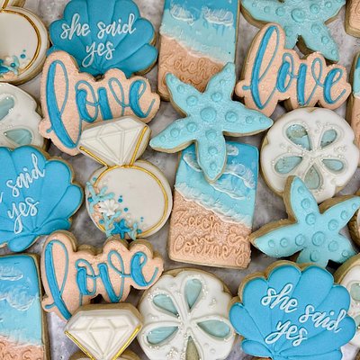 Custom Cookies, dozen