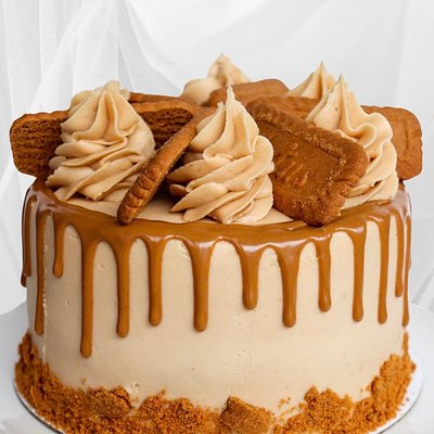 6” Biscoff Cake