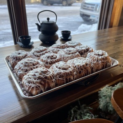 1/2 lb. Cinnamon Roll