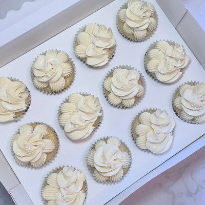 Dozen Cupcakes