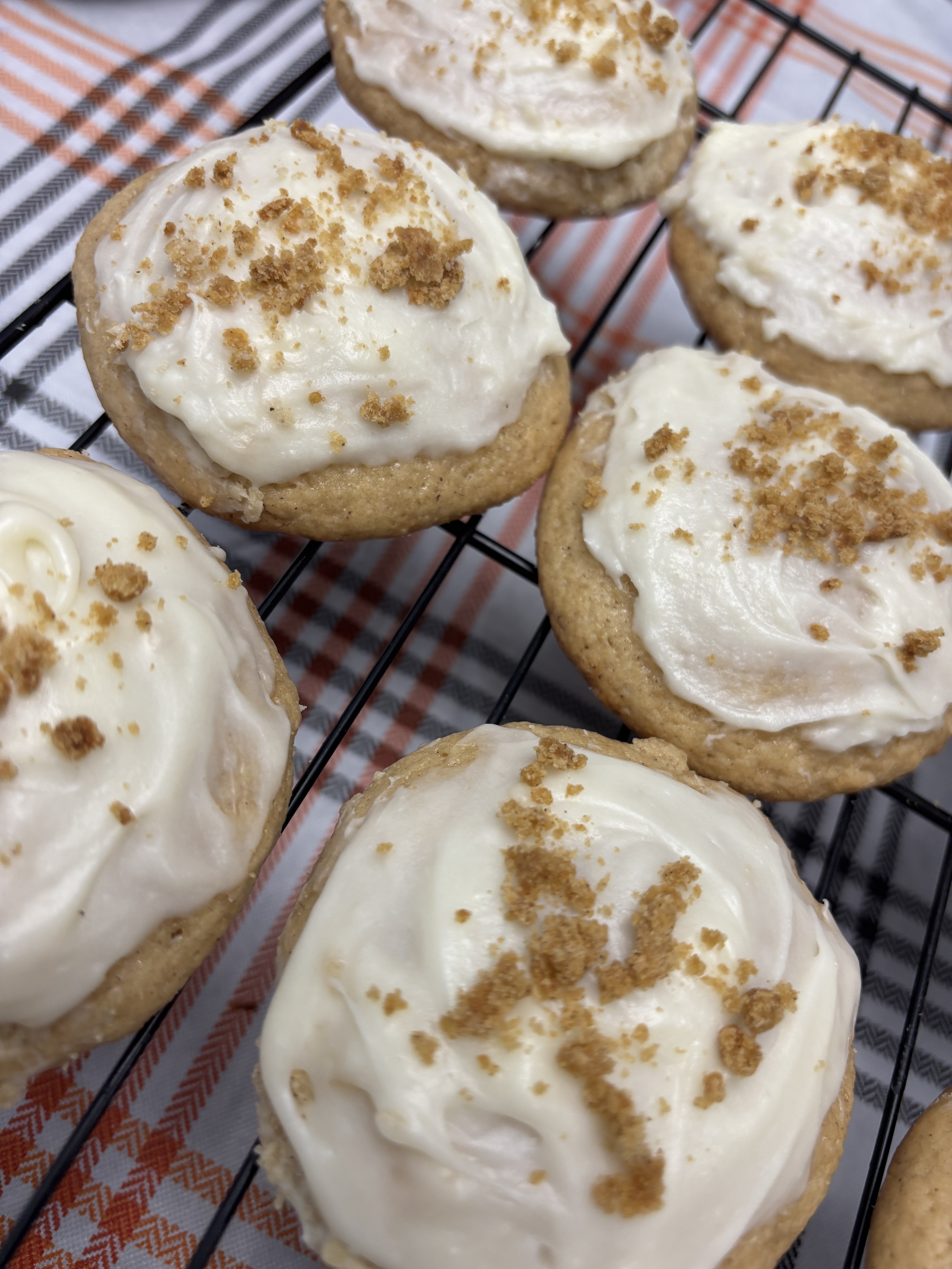 Cheesecake cookie-  A Dozen Original Or Strawberry 