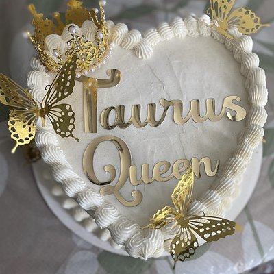 10inch Heart Cake