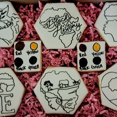 Paint Your Own Cookie Kit (6 Stenciled Cookies With Edible Paint Palette And Brushes)