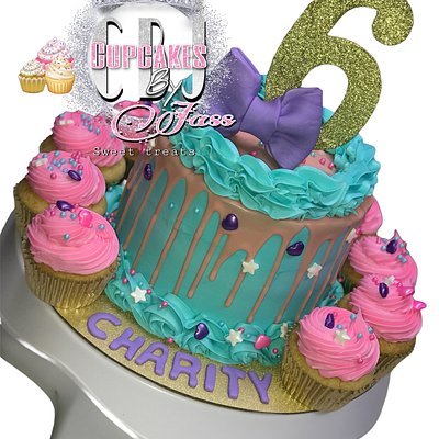 8in Kids Theme Cake with Cupcakes