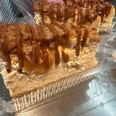 Caramel Apple Cheesecake