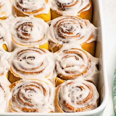 Sourdough Pumpkin Cinnamon Rolls (4)