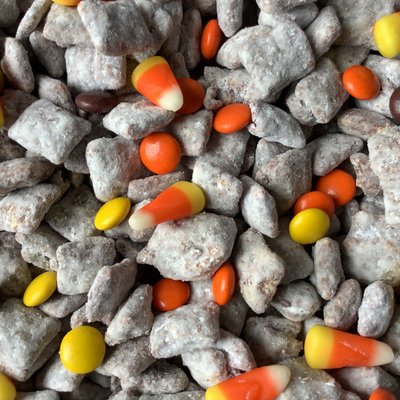 Seasonal Muddy Buddies