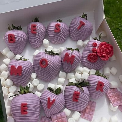 Chocolate Dipped Boxes 24 