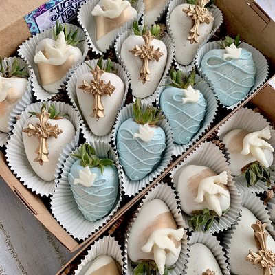 BASIC THEME-Strawberries/ 12pc