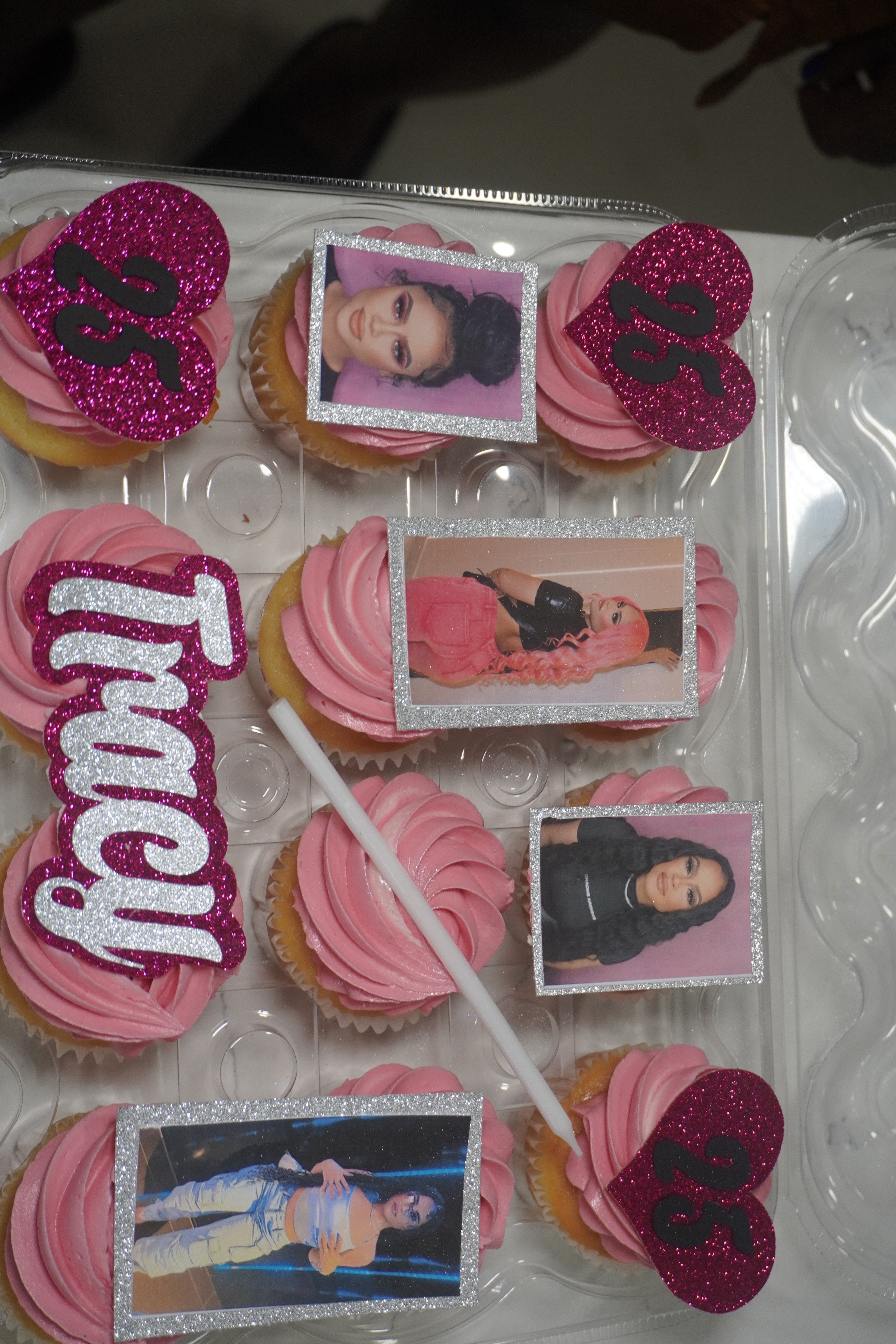 Luxury Cupcakes 