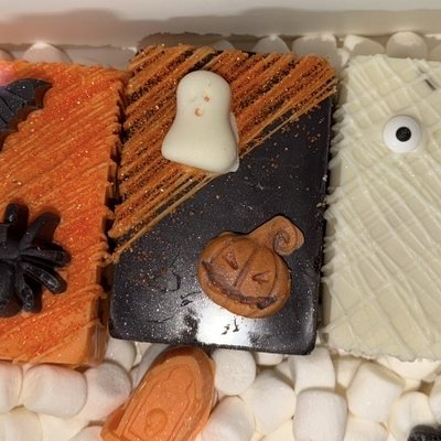 Themed Dipped Rice Krispies