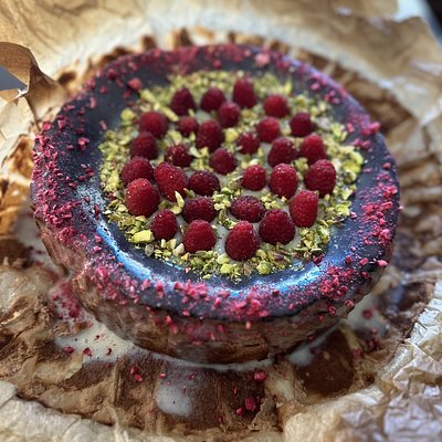 Basque Burnt Cheesecake - 9-inch