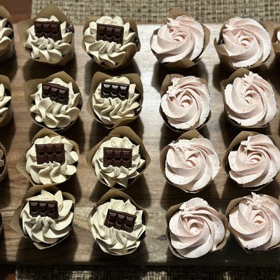 Cupcakes -  Funfetti (dozen)