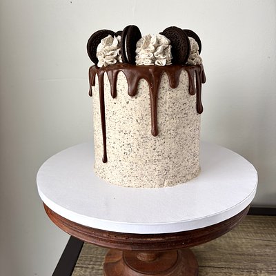 Cookies & Cream Cake 