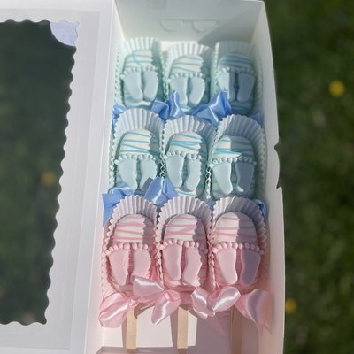 Cakesicle