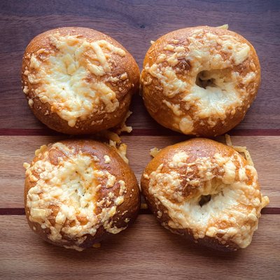4 Pack - Asiago Cheese Bagels