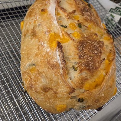 Vegan Cheddar Jalapeño Sourdough 