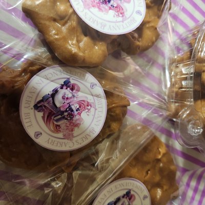 Jumbo Pralines 