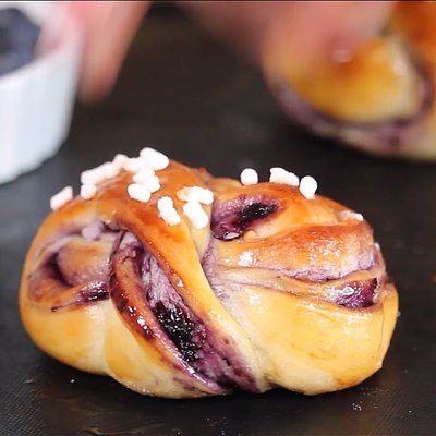 Sourdough Blueberry And Cardamom Buns