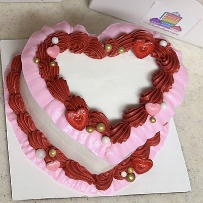 4” MINI Heart Cake 