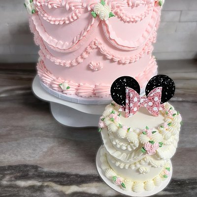 10in Cake With FREE Smash Cake (1st Birthday Special)