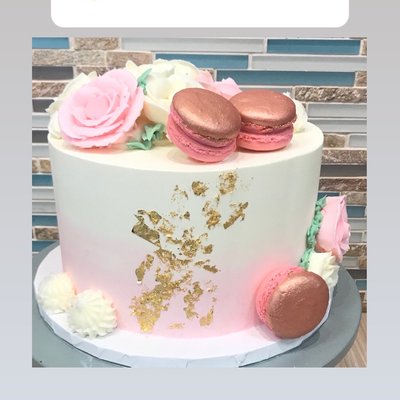 8” Cake (Serving 24)