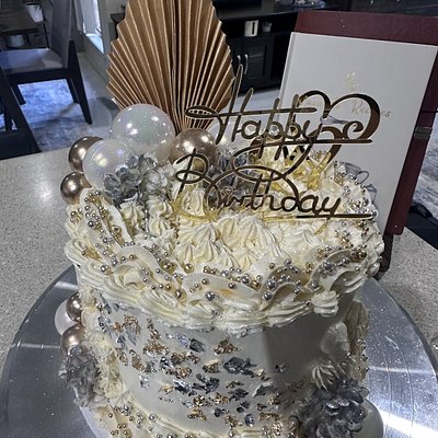 Custom Cake - 6” Cake With 2, 3 Or 4 Layers