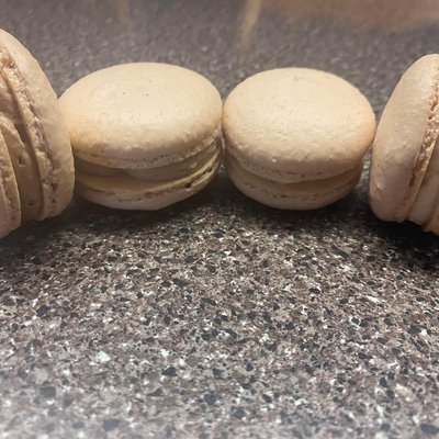 Candy Cane Macarons 