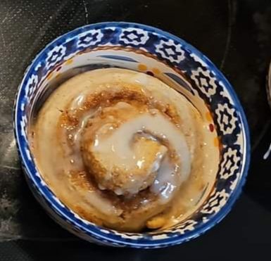 Single Cinnamon roll