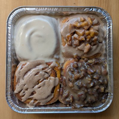 Fall Cinnamon Roll Flight