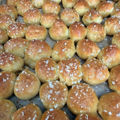 Sourdough Pretzel Bites