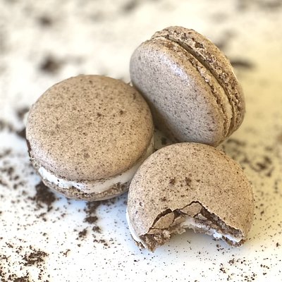 Cookies & Cream Macaron Kit