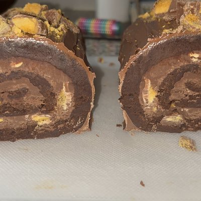 NY Brownie Yule Log