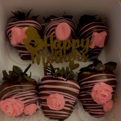1/2 Dozen Strawberries 
