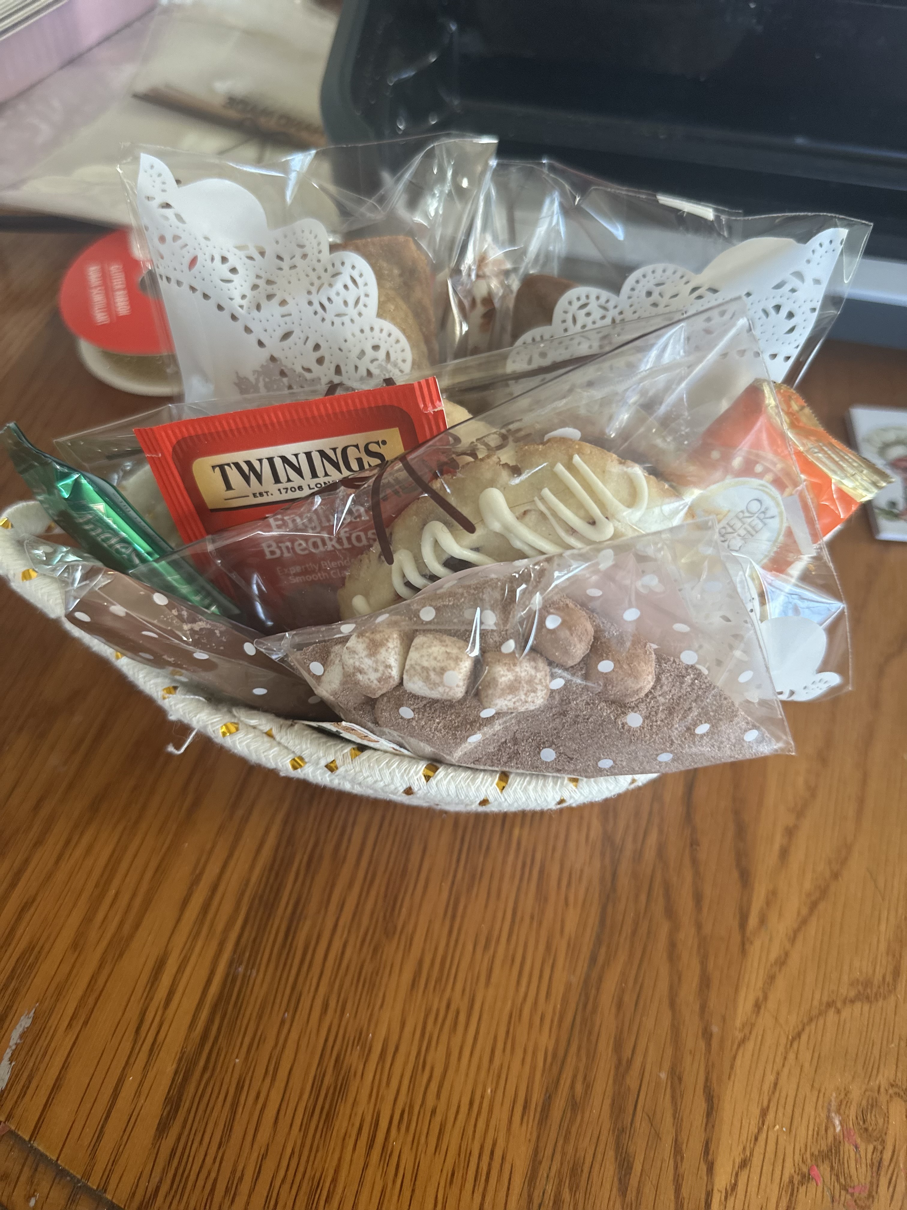 Bitsy Bread & Cookie Baskets 