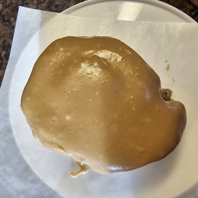 4 Pack Cinnamon Rolls - Caramel Icing 